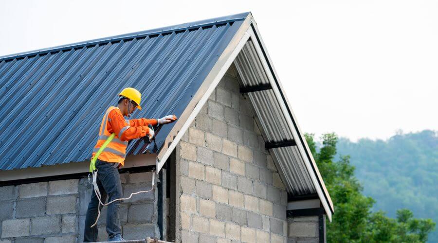 Professional roofing contractor services in Ventura - Skyvexind Gable